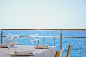 Fine dining and great views at Zalabi restaurant Puerto de Mazarron
