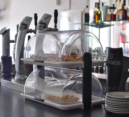 Cats Bar Camposol Under new management