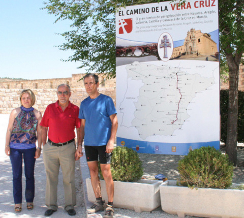 First pilgrim completes the 900km Camino de la Vera Cruz