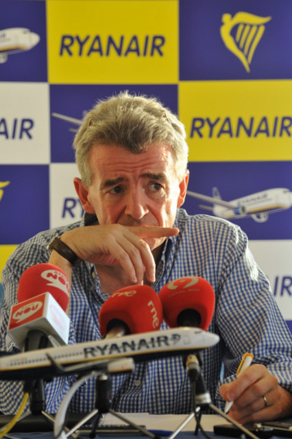 Ryanair launches 3rd bid to take over Aer Lingus
