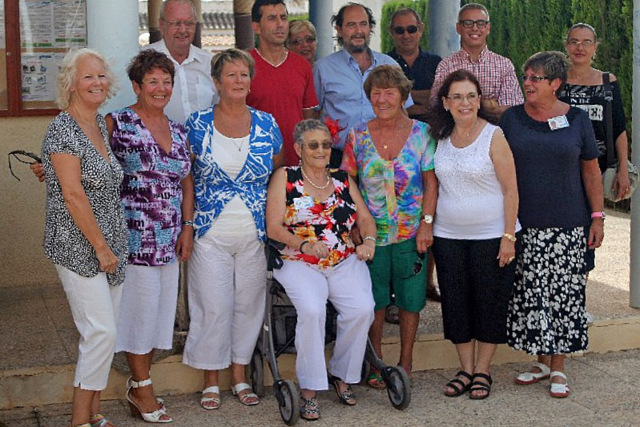 HELP Murcia Mar Menor donate 6000 euros to AFACMUR