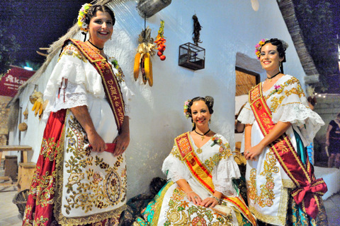 Inaugural night of the Semana de la Huerta y El Mar, Los Alcázares.