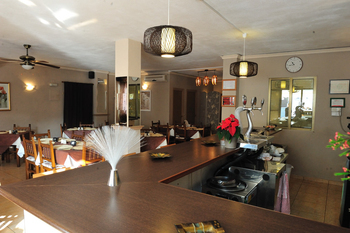Elliots Restaurant and Bar Bolnuevo