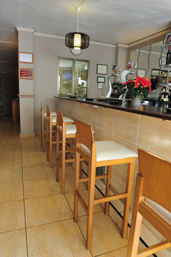Elliots Restaurant and Bar Bolnuevo